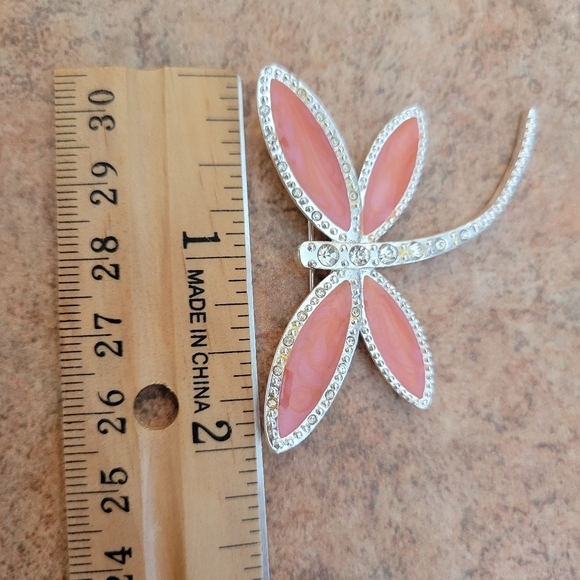Vintage Avon - NR Dragonfly Pin ~ Brooch ~ 1990s ~ VGUC ~ Pretty Pink - Peach - Picture 12 of 13